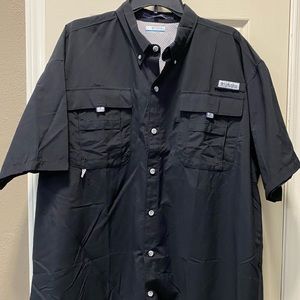 Men’s Columbia shirt